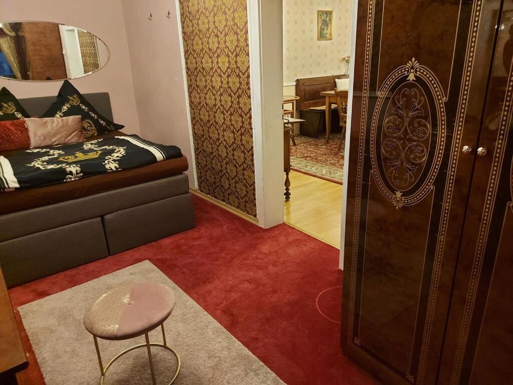 Schloss Weichs Zu Regensburg Mit 2Schlafzimmer Parkplatz Internet 75Qm Zentrum Exteriör bild