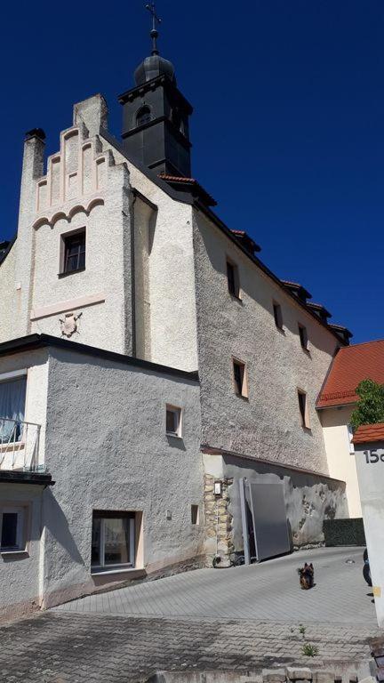 Schloss Weichs Zu Regensburg Mit 2Schlafzimmer Parkplatz Internet 75Qm Zentrum Exteriör bild